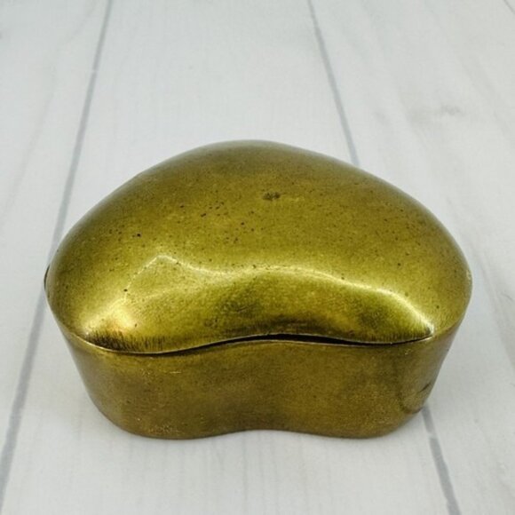 Vintage 2" Brass Heart Small Trinket Lidded Box PWF Made in Korea - Picture 9 of 12
